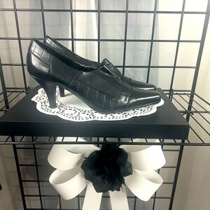 EUC FRANCO SARTO BLACK SMOOTH /CROCK LEATHER 3 inch heels